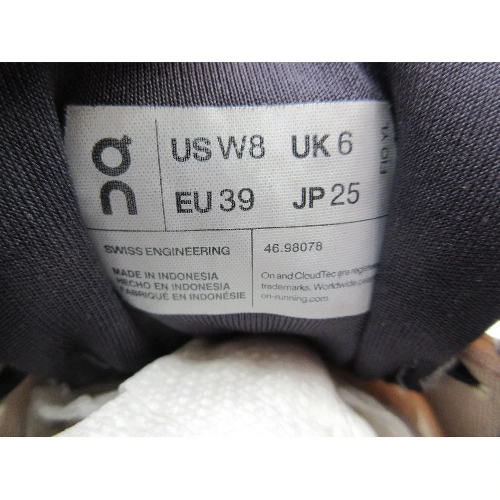 On CloudRunning Shoes Womens Size 8 Beige Gray CloudTec Sneakers 46.98078